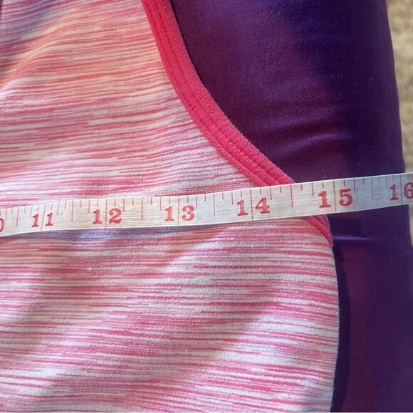 Lululemon Women’s Deep Breath Tank Size 12 Pink Deep V Yoga Top W/ Shelf Bra - Picture 6 of 7